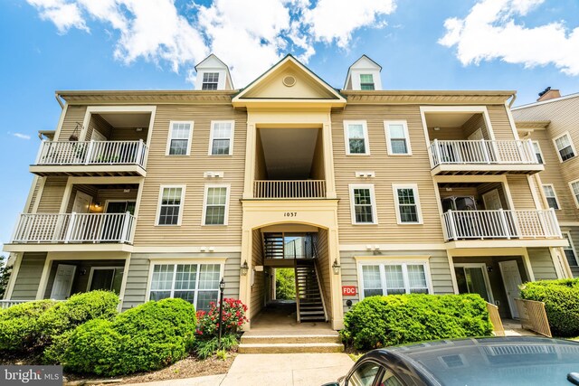 1037 Gardenview Loop Unit 304, Woodbridge, VA 22191