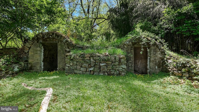 203 E Ferry Rd, Yardley, PA 19067 - view of yard
