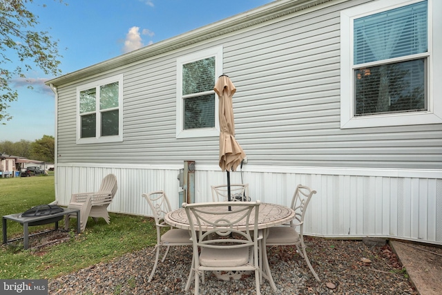3900 Craig Ave, Dover, PA 17315 - back of house featuring a fire pit