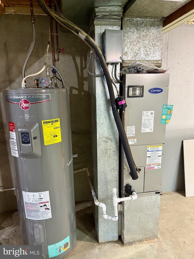 1010 Commanders Way N, Annapolis, MD 21409 - utility room with electric water heater