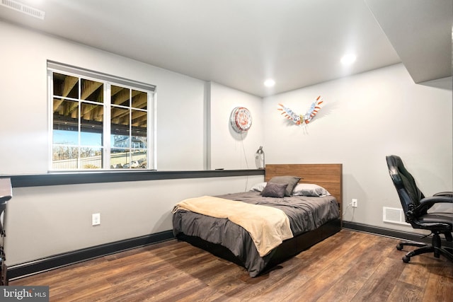 33 Docwill Dr, Barto, PA 19504 - bedroom featuring visible vents, wood finished floors, baseboards, and recessed lighting