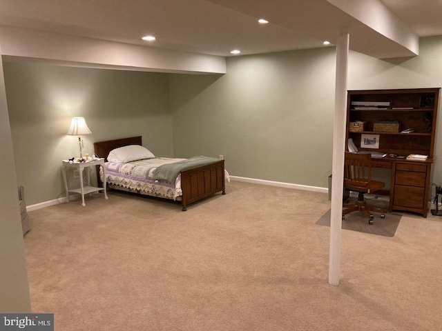 5 Garfield Ct, Gaithersburg, MD 20882 - carpeted bedroom featuring recessed lighting, a desk, and baseboards