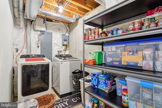 806 209th St, Pasadena, MD 21122 - laundry area featuring independent washer and dryer and electric panel