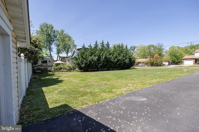 417 Princeton Ave, Cherry Hill, NJ 08002 - view of green lawn