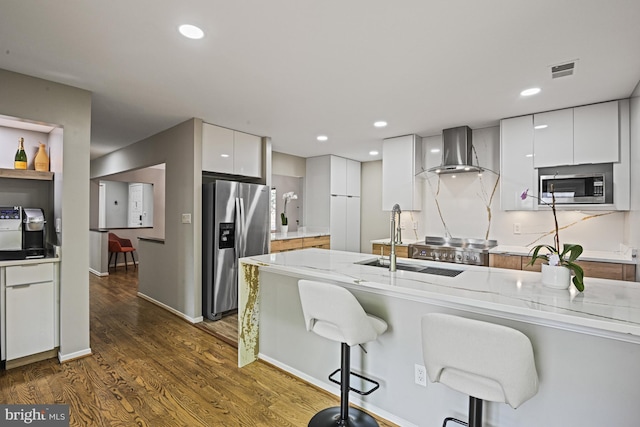 2109 S Bay Ln, Reston, VA 20191