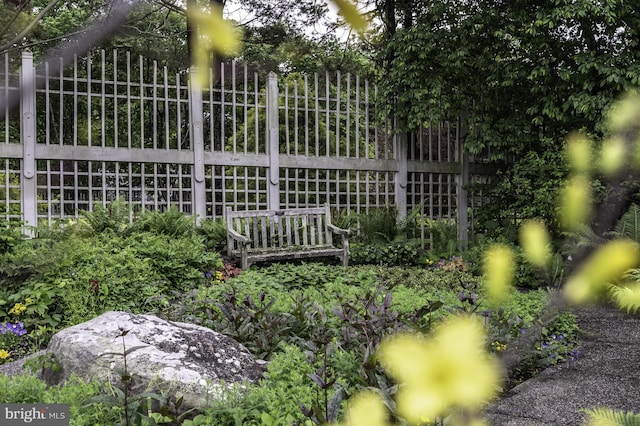 exterior space featuring fence