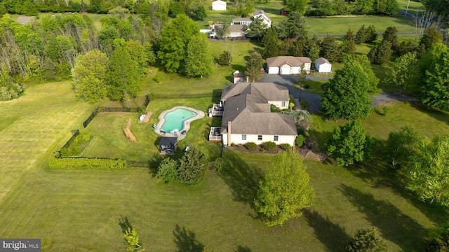bird's eye view of a pool area