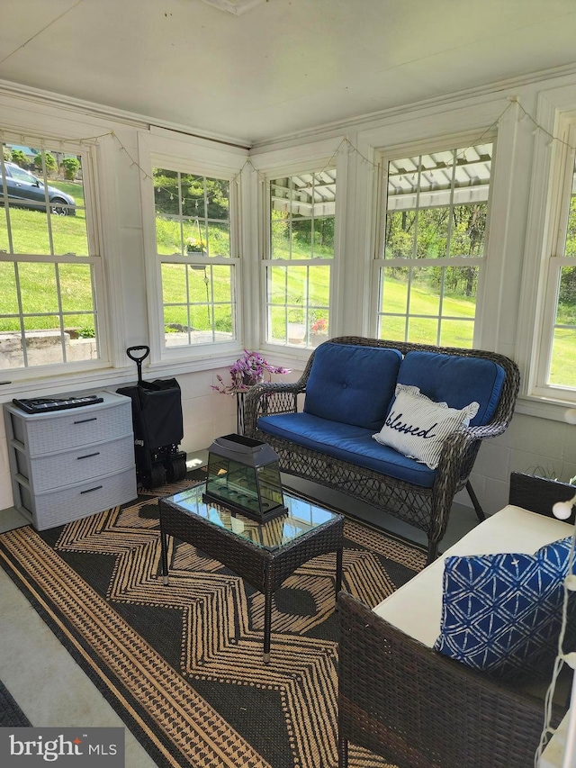 view of sunroom / solarium