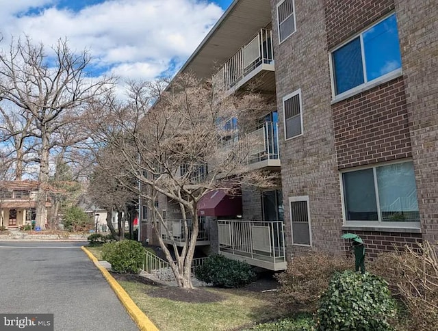 7054 Eastern Ave NW Unit T3, Washington, DC 20012 - view of building exterior