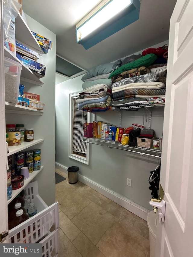 18 River Ln, Levittown, PA 19055 - view of pantry