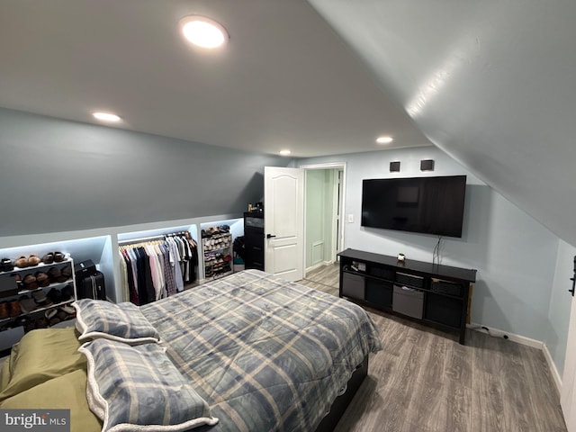 18 River Ln, Levittown, PA 19055 - bedroom with wood finished floors, recessed lighting, and baseboards