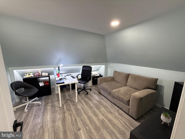 18 River Ln, Levittown, PA 19055 - office space with wood finished floors