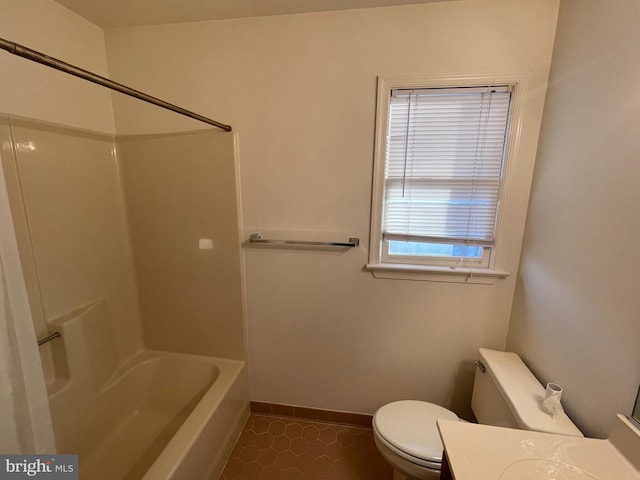 409 Connecticut Ave, Norfolk, VA 23508 - full bathroom featuring toilet, baseboards, shower / tub combination, tile patterned floors, and vanity
