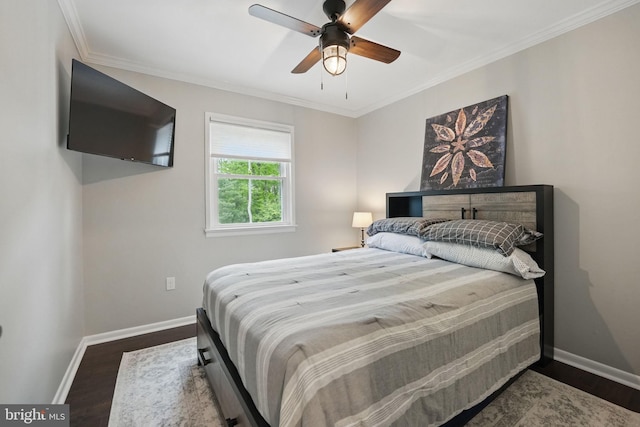6404 Yates Ford Rd, Manassas, VA 20111 - bedroom featuring wood finished floors, baseboards, crown molding, and ceiling fan