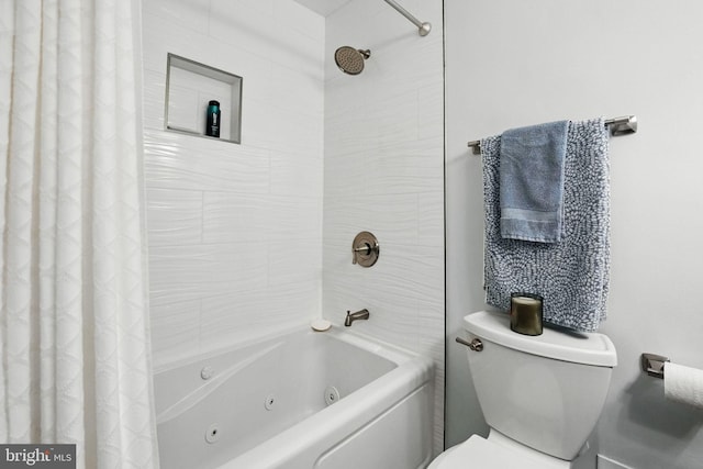 6404 Yates Ford Rd, Manassas, VA 20111 - full bath featuring toilet and a combined bath / shower with jetted tub