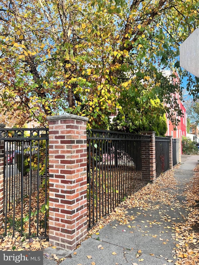 4136 Cambridge St, Philadelphia, PA 19104 - view of gate with fence