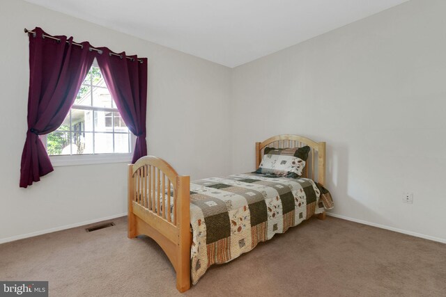 1711 Tedbury St, Crofton, MD 21114 - bedroom featuring carpet and baseboards