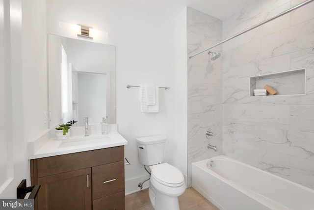 full bath featuring toilet, vanity, and washtub / shower combination