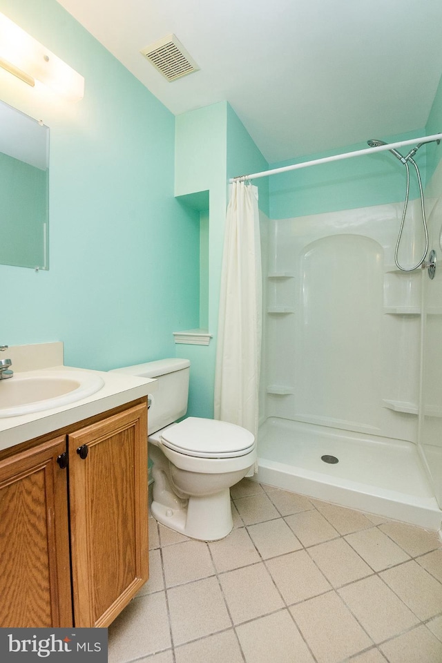 4801 Vesper Cir, Palmyra, NJ 08065 - full bath with vanity, a shower with curtain, toilet, and tile patterned floors