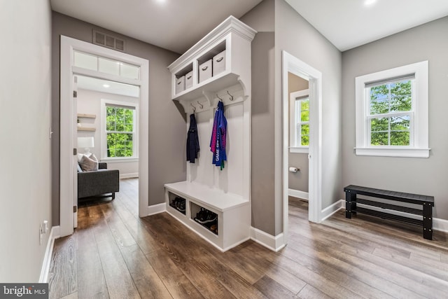 803 Rexford Way, Upper Marlboro, MD 20774 - mudroom featuring wood-type flooring, baseboards, and recessed lighting