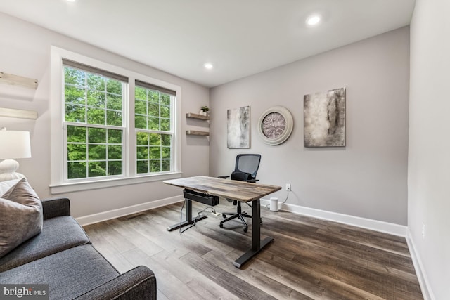 803 Rexford Way, Upper Marlboro, MD 20774 - office space featuring dark wood finished floors, baseboards, and recessed lighting