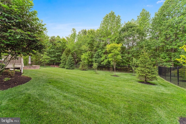 803 Rexford Way, Upper Marlboro, MD 20774 - view of yard
