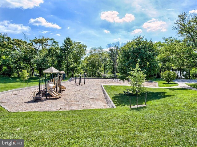 10732 Lamoka Ln, New Market, MD 21774 - communal playground with a yard and view of wooded area