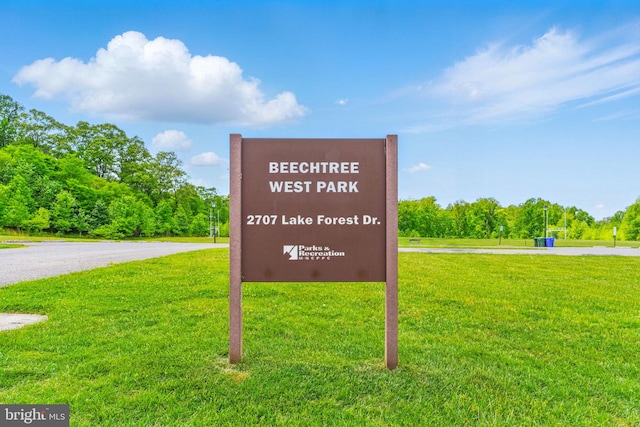 2708 Lake Forest Dr, Upper Marlboro, MD 20774 - community / neighborhood sign featuring a lawn