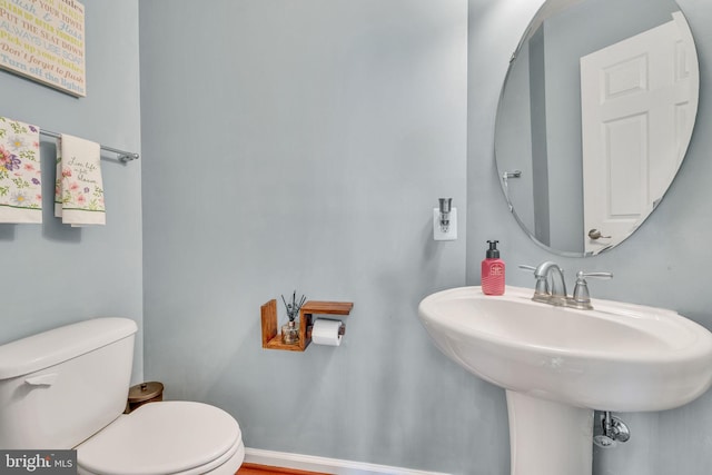 2708 Lake Forest Dr, Upper Marlboro, MD 20774 - half bathroom featuring toilet
