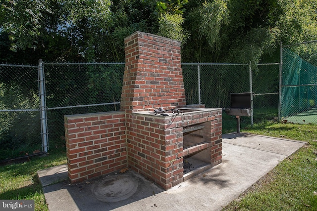 1655 Oakwood Dr Unit N323, Narberth, PA 19072 - view of gate