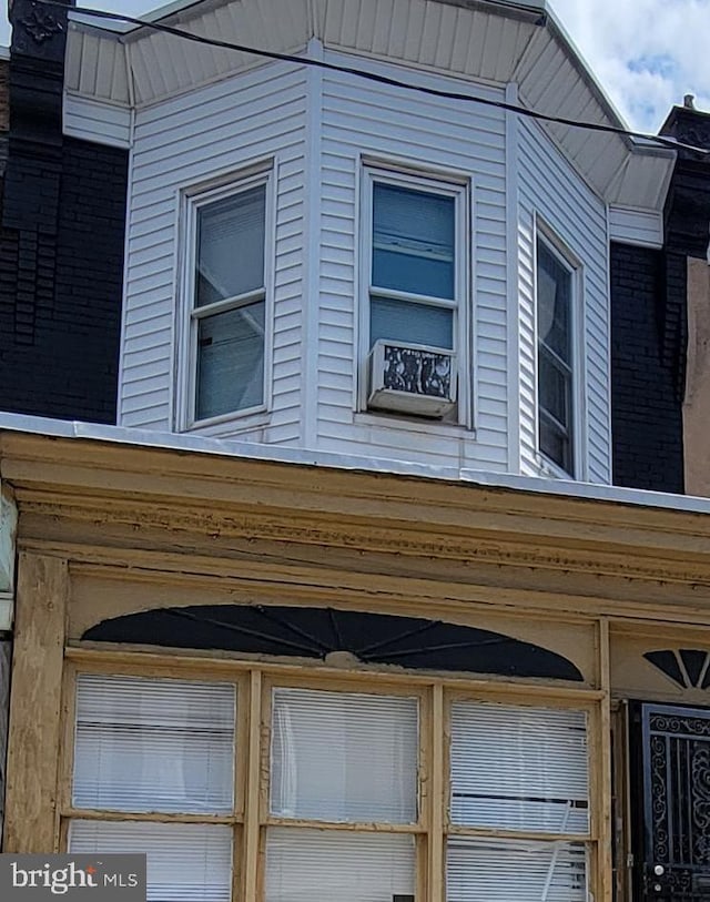 view of side of home