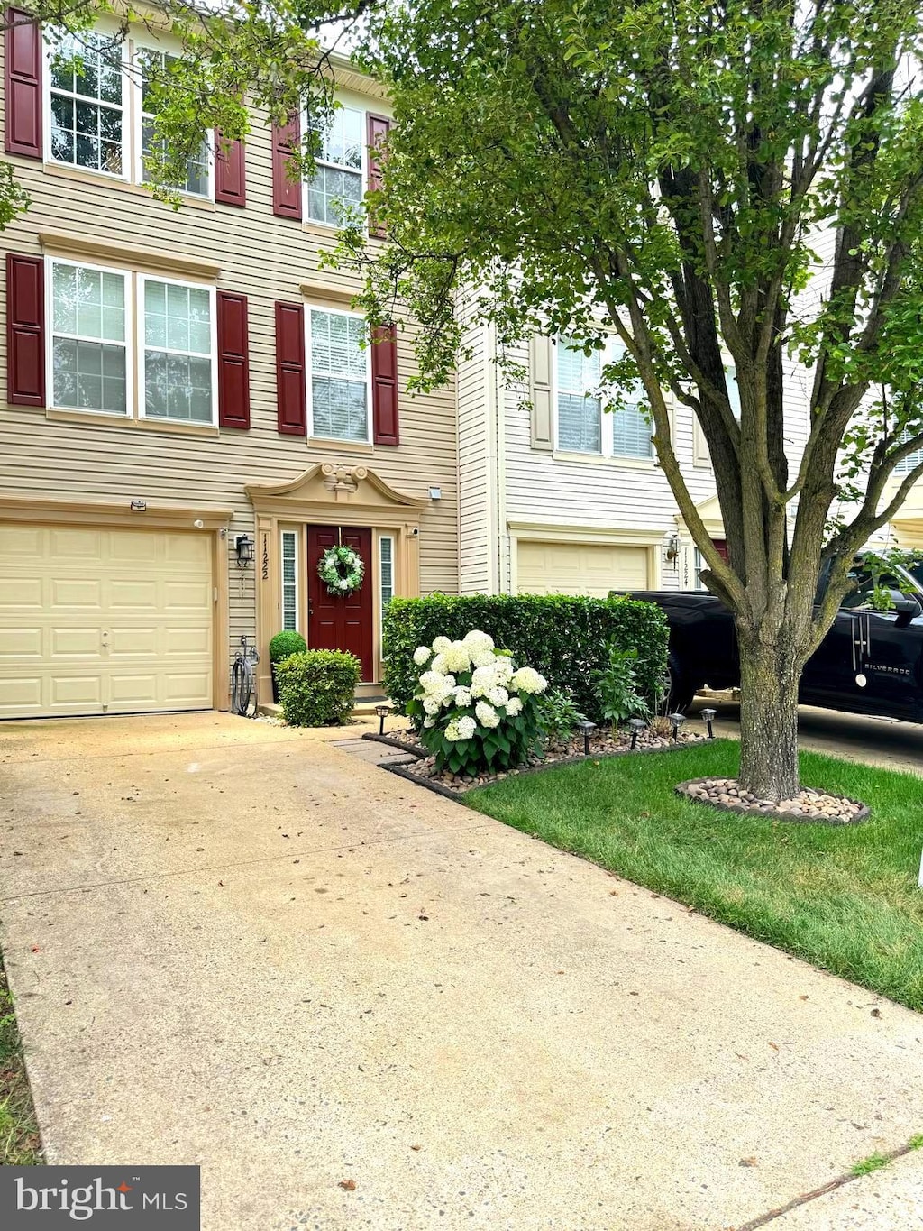 11222 Gander Ct, Fredericksburg, VA 22407 - multi unit property with an attached garage and driveway