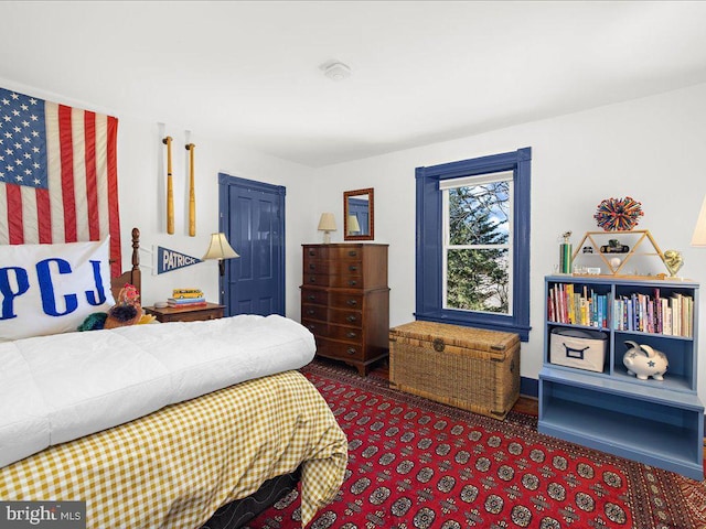 bedroom featuring carpet flooring