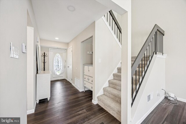 417 Jamestown Ct, Mount Laurel, NJ 08054 - foyer with dark wood finished floors, baseboards, stairway, and recessed lighting