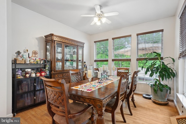 5533 Westcott Cir, Frederick, MD 21703 - dining area featuring ceiling fan, light wood-type flooring, and baseboards