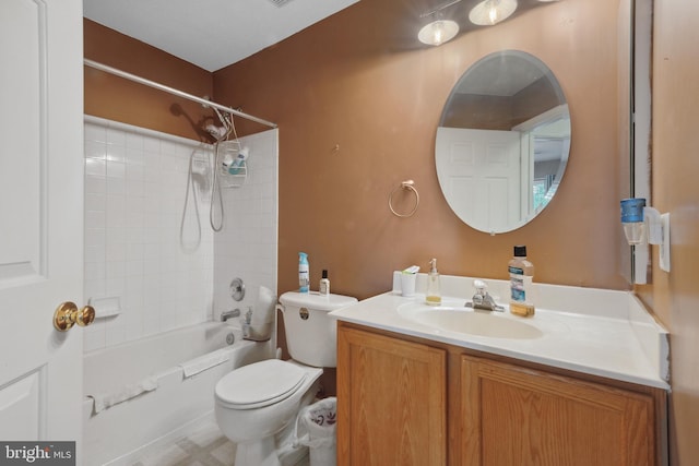 5533 Westcott Cir, Frederick, MD 21703 - bathroom featuring toilet, vanity, and bathtub / shower combination