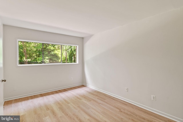 4931 Americana Dr Unit 4931B, Annandale, VA 22003 - unfurnished room featuring wood finished floors and baseboards