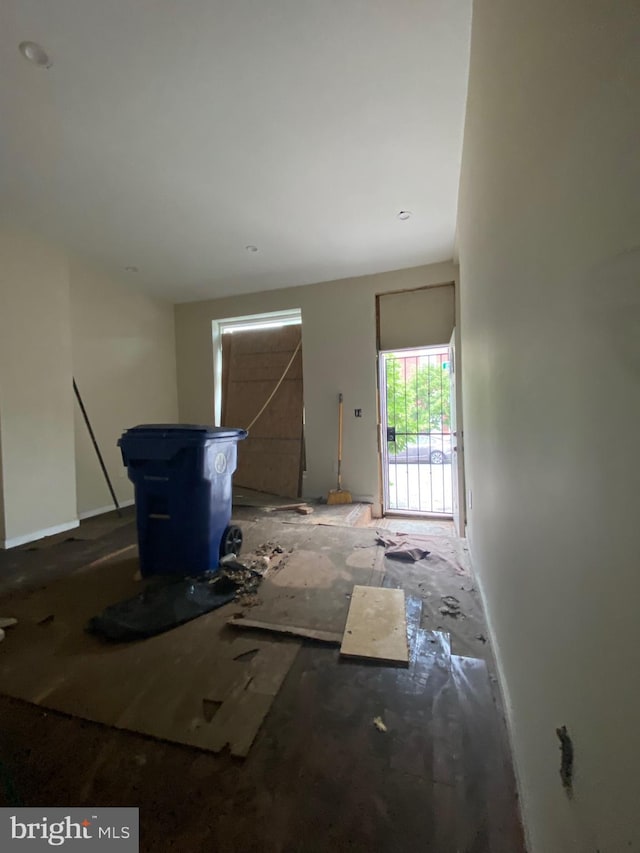 2710 Jefferson St, Baltimore, MD 21205 - view of unfurnished living room