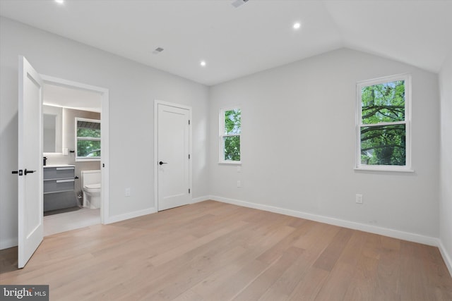 160 Union Ave, Bala Cynwyd, PA 19004 - unfurnished bedroom featuring light wood-type flooring, baseboards, ensuite bath, and recessed lighting