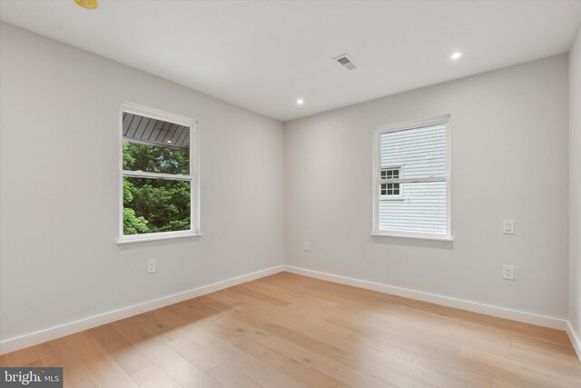 160 Union Ave, Bala Cynwyd, PA 19004 - spare room with light wood finished floors, baseboards, and recessed lighting