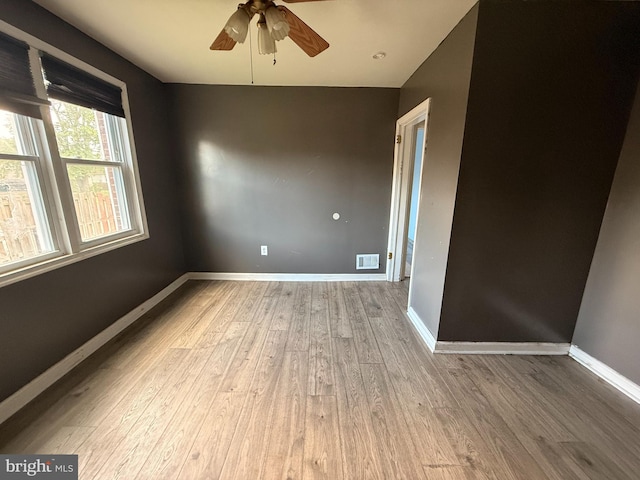 4703 Fayette Dr, Bristol, PA 19007 - spare room featuring wood finished floors, ceiling fan, and baseboards