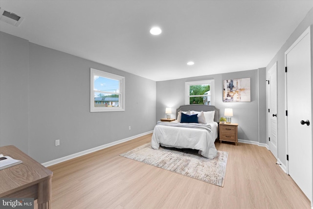 7606 Millrace Rd, Capitol Heights, MD 20743 - bedroom featuring light wood-style floors, baseboards, and recessed lighting