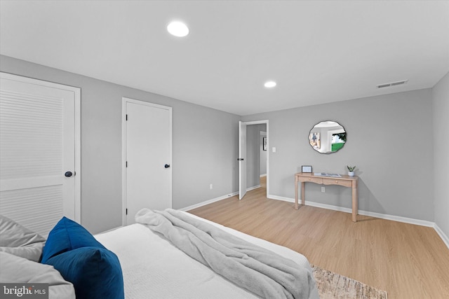 7606 Millrace Rd, Capitol Heights, MD 20743 - bedroom with wood finished floors, baseboards, and recessed lighting