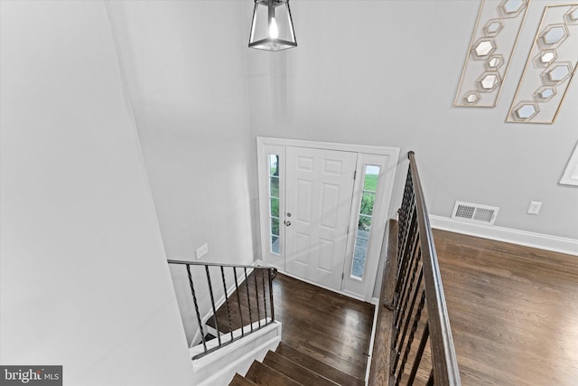 7606 Millrace Rd, Capitol Heights, MD 20743 - foyer entrance with wood finished floors and baseboards