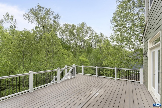 125 Highland Cir, Zion Crossroads, VA 22942 - view of wooden terrace