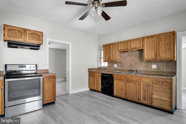 kitchen featuring electric stove, black dishwasher, under cabinet range hood, a ceiling fan, and backsplash