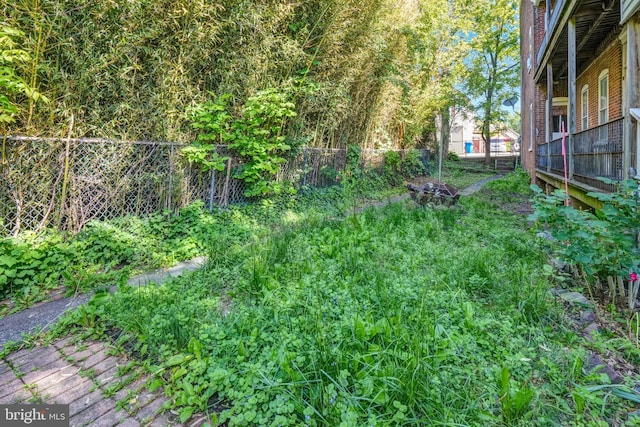 view of fenced backyard