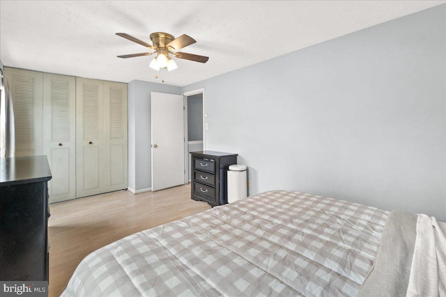 6436 Rockledge Ct, Elkridge, MD 21075 - bedroom with light wood-style flooring and ceiling fan