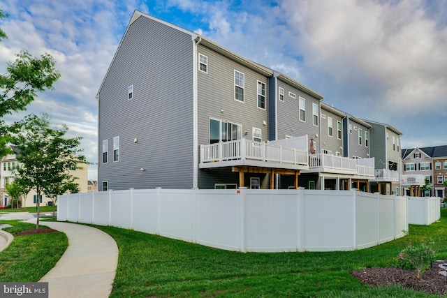 5992 Passend Dr, Frederick, MD 21703 - back of property with a residential view