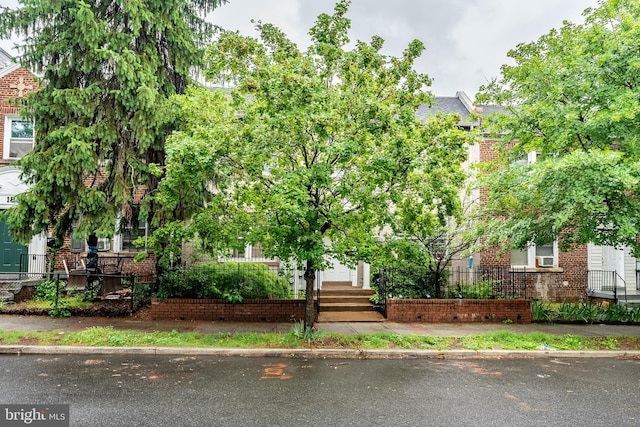 1840 D St NE Unit 1, Washington, DC 20002 - obstructed view of property featuring brick siding